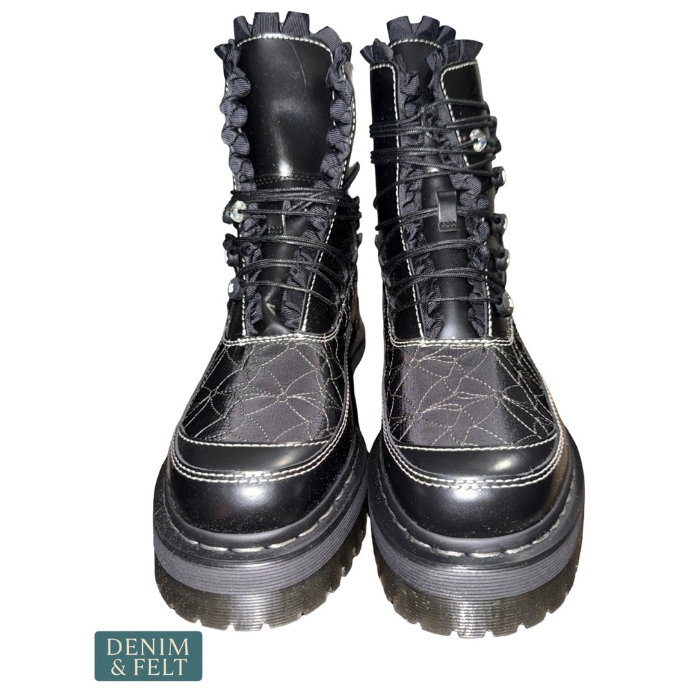 NEW Dr. Martens Jadon Frill Black Leather Platform Boots Hearts Stars Beads 9 US - Picture 8 of 15